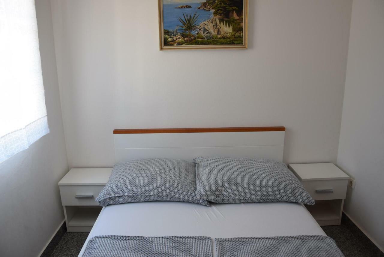 Apartmani Diana Medulin Kültér fotó